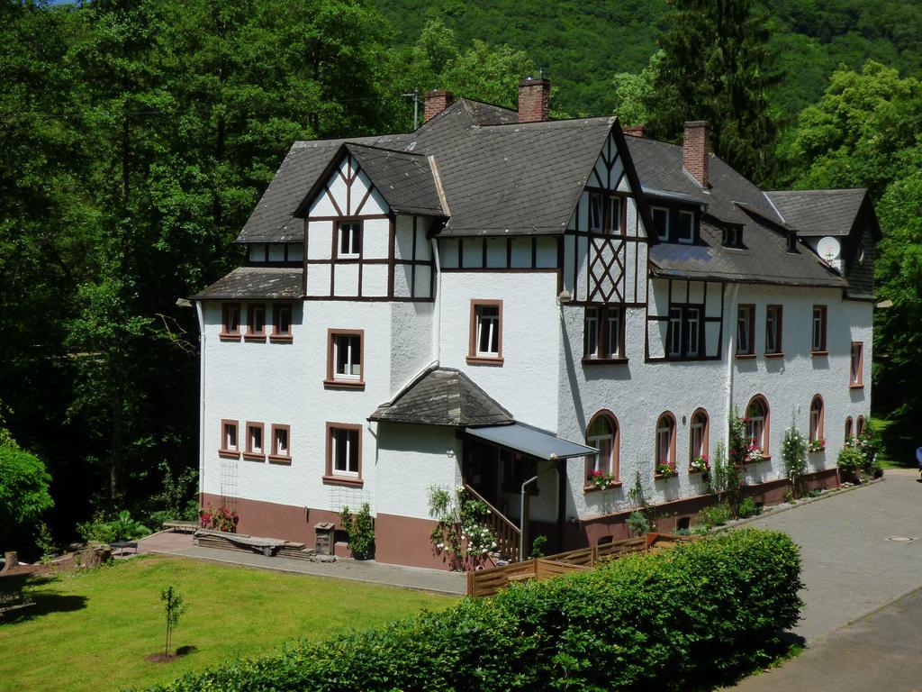 Wald Villa Uessbach Альф Экстерьер фото